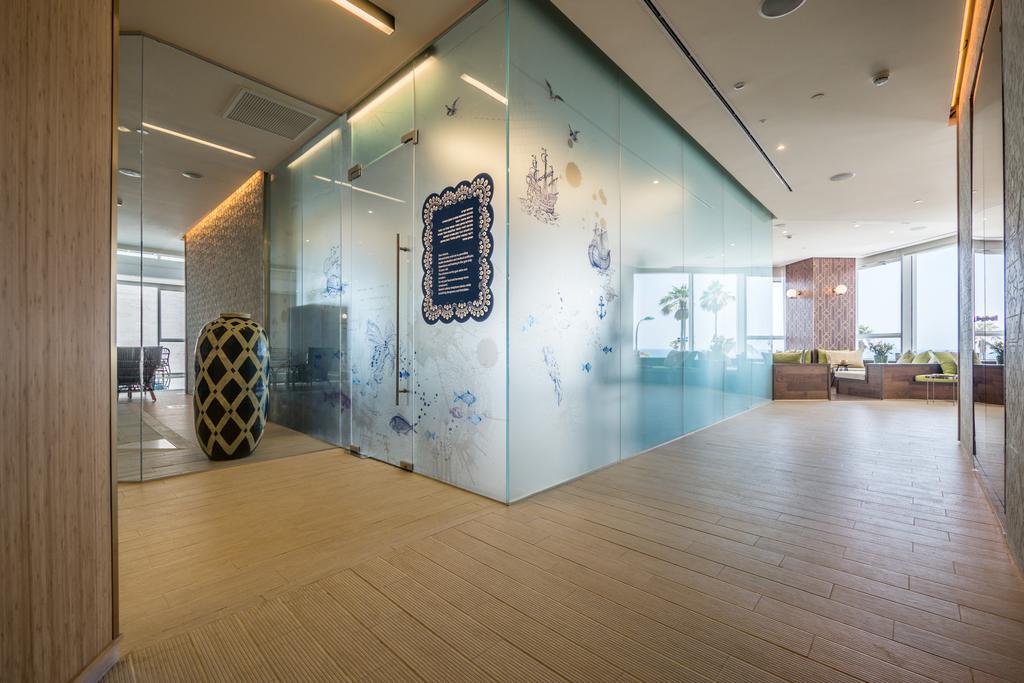 David Tower Hotel Netanya By Prima Hotels - 16 Years Plus Екстер'єр фото Interior of the Embassy of the Republic of Korea in the Philippines